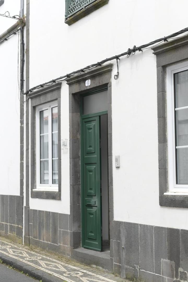 Welcomebuddy - Casa Branca - Centro Historico Ponta Delgada المظهر الخارجي الصورة